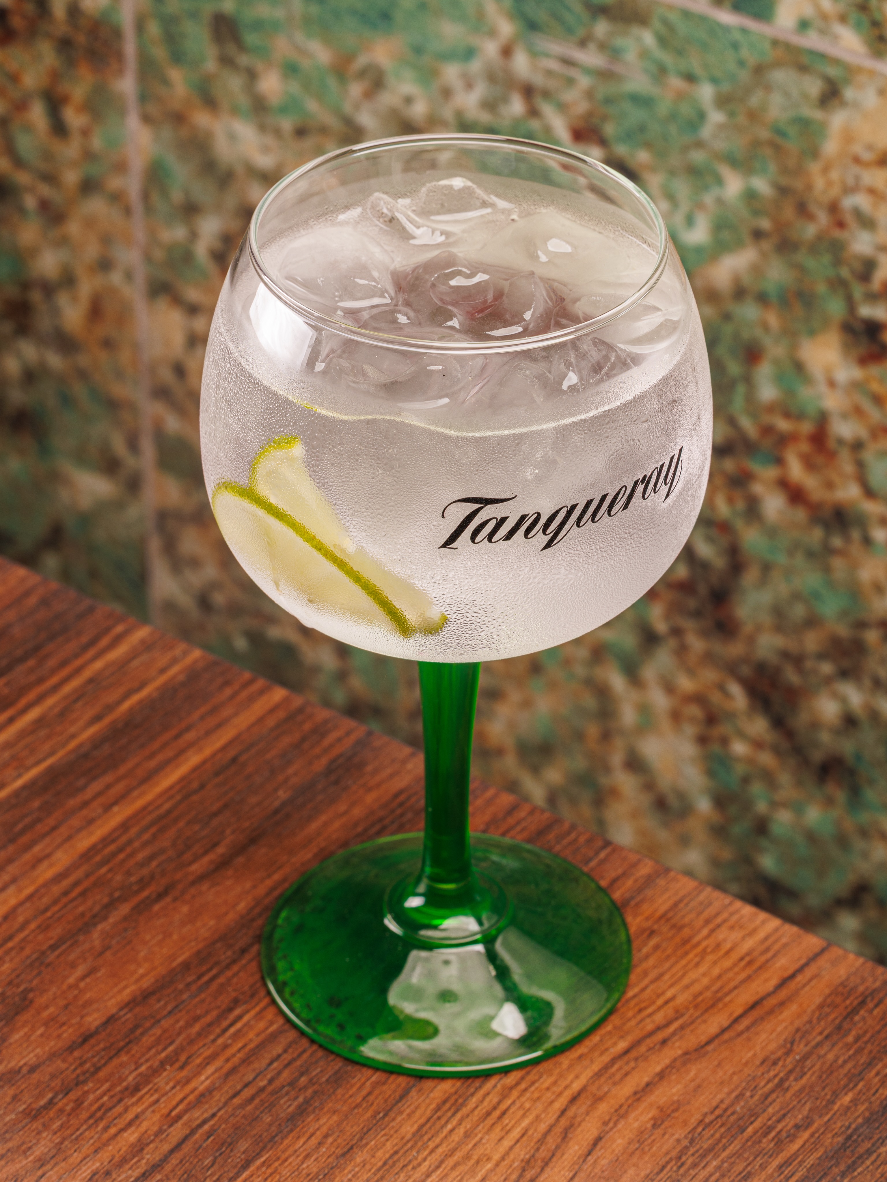 Gin tônica do Sky Rooftop Bar